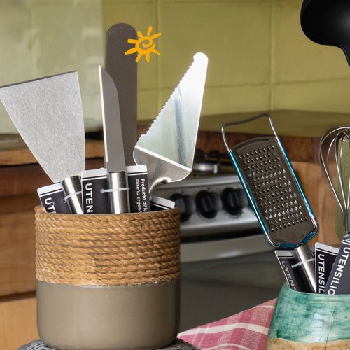 ESPATULA M-W96 CON PIE MEDIANA MANGO DE ACERO INOXIDABLE